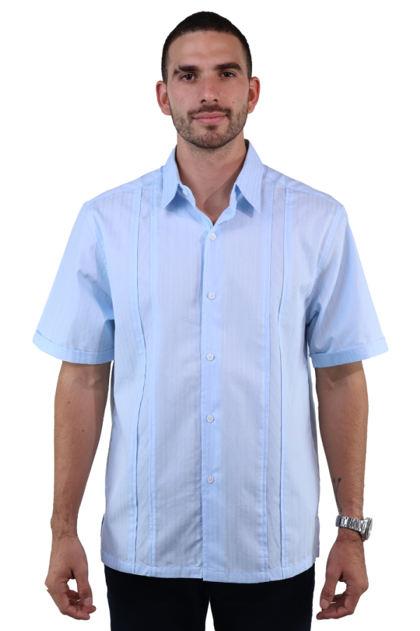 Camisa Manga Corta tipo Guayabera Color Azul Cielo Con Textura Corte Clásico Para Hombre